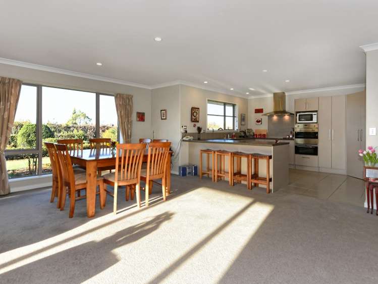 13b Mulholland Drive Darfield_7