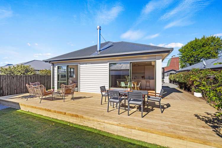 37 Sullivan Avenue Woolston_17