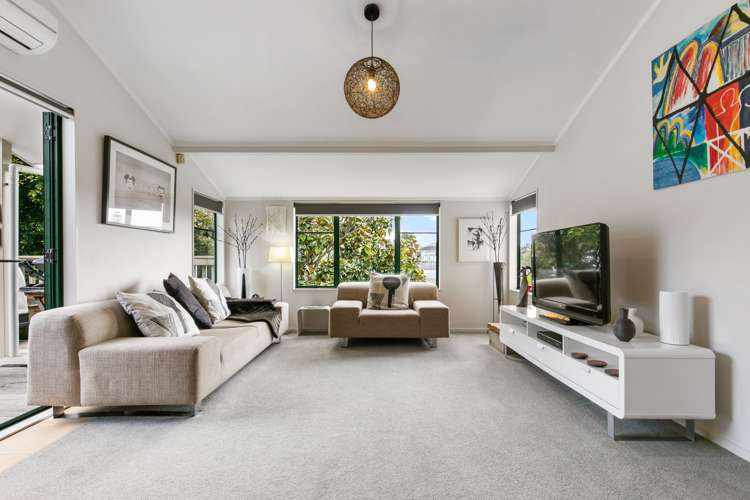 3/16 Woodside Avenue Northcote_2