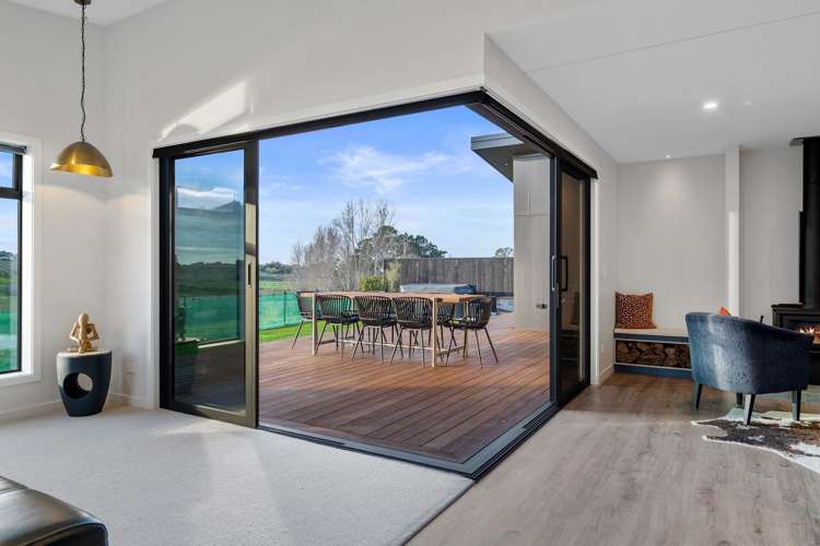 64 Les Wakefield Road Mapua_8