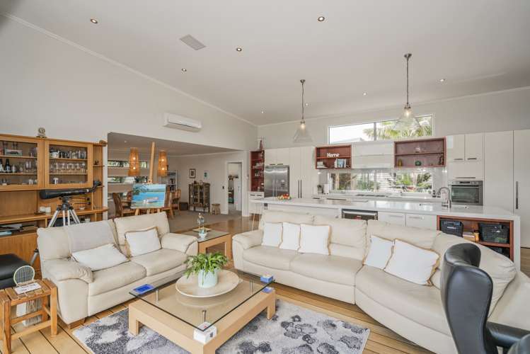 3 Little George Place Whitianga_11