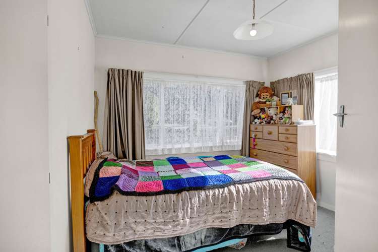 102 Hamlet Street Stratford_12