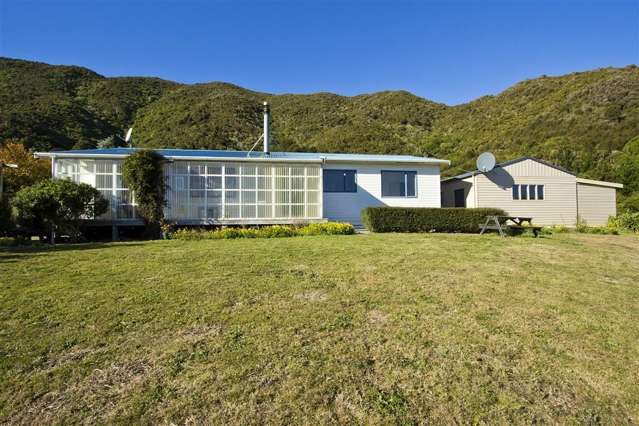 46 Pencarrow Crescent Wainuiomata_2