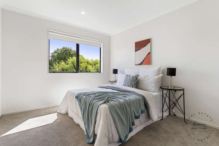 7 Costa Viva Crescent Karaka_8