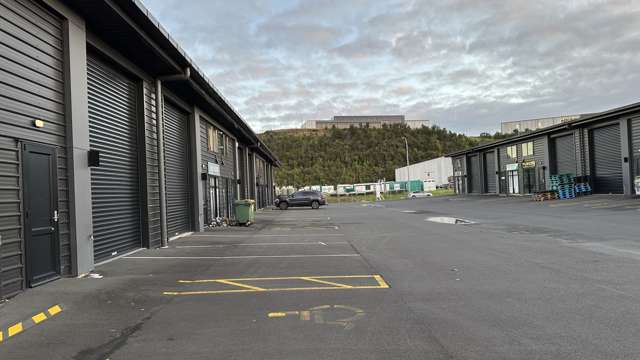 Modern industrial unit in sought-after Tauriko