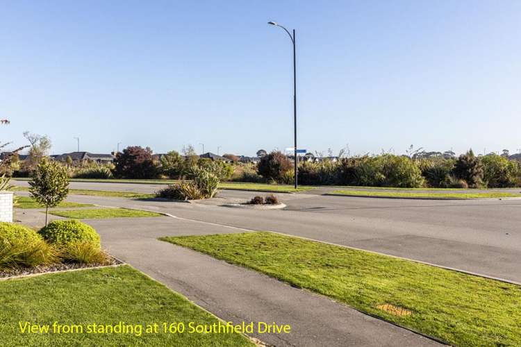 160 Southfield Drive Lincoln_22