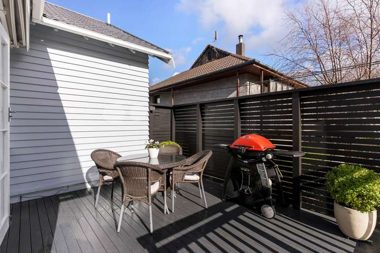 28 Friend Street Karori_22