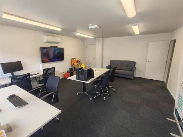 Unit 6, 123 Ingram Road Rukuhia_4