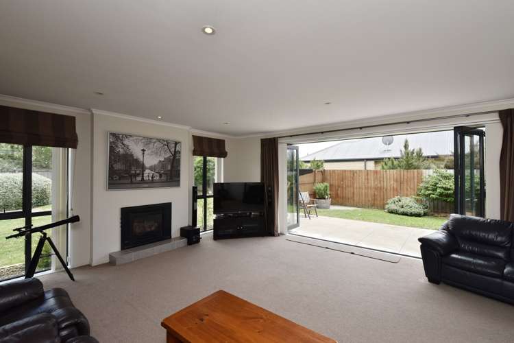 37 Rochester Crescent Rolleston_2