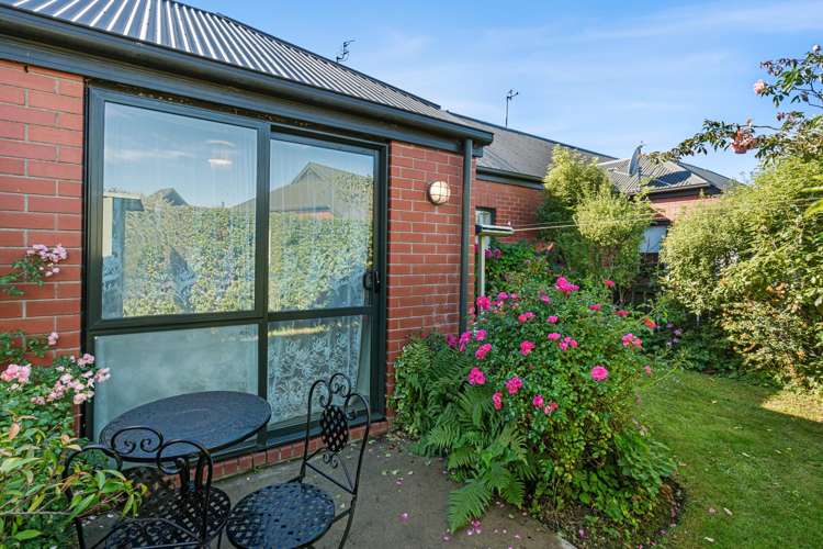 27/28 James Street Lincoln_13