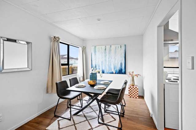 2/17 Anglers Way Wattle Downs_4