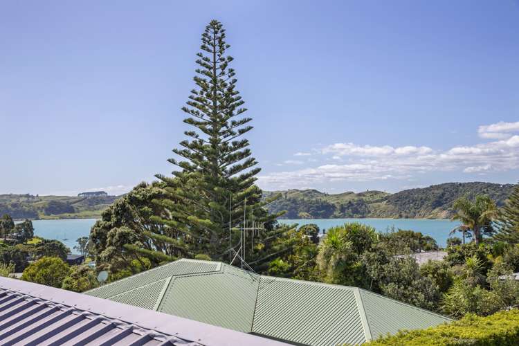 33 Manukau Road Raglan_16