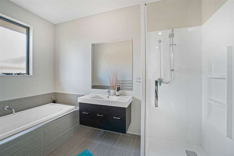 14 Colt Place Wigram_17