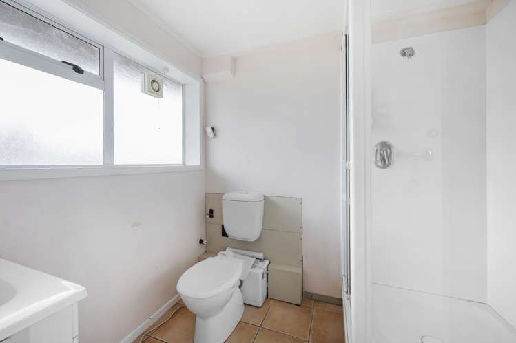 17 Coulter Road Owhata_12