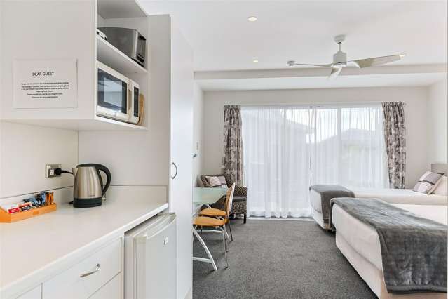 7/27 Marine Parade Carters Beach_3