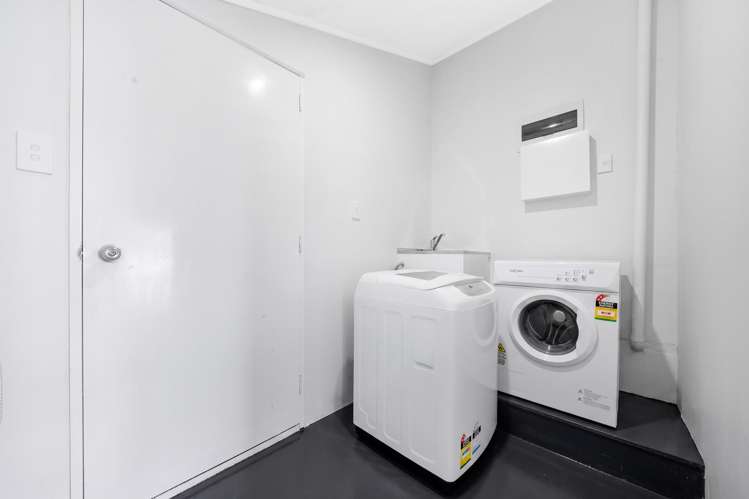 1/2 Kennington Drive Clendon Park_7