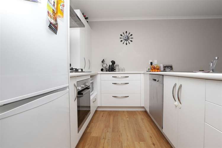 2/27 Jones Crescent Melville_2