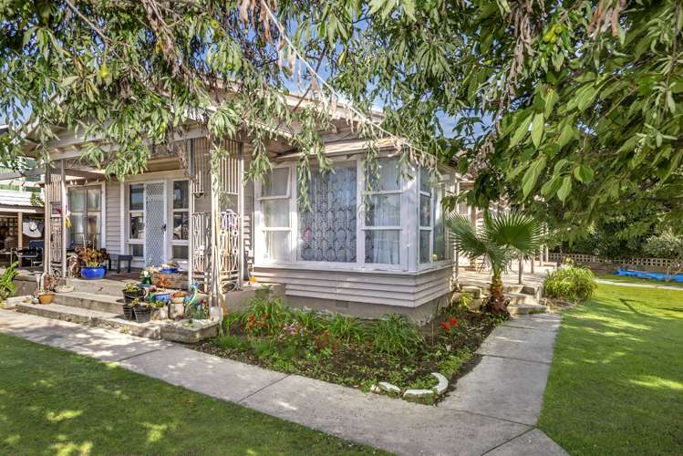 1 Rutene Road Kaiti_9