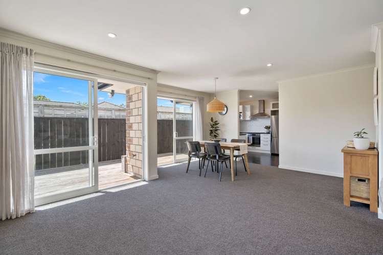 47 Pyle Road West One Tree Point_10