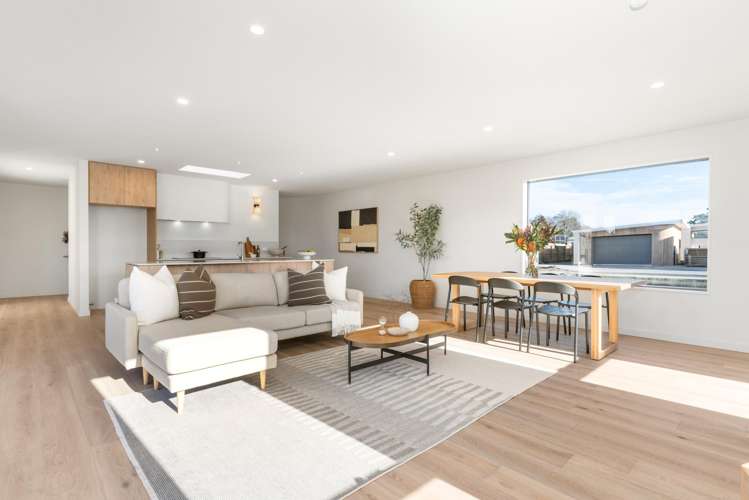 5 James Mackenzie Drive_2