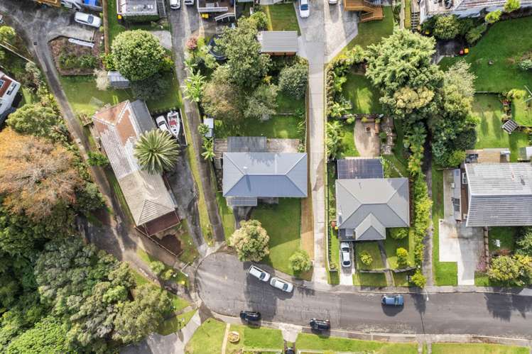 25 Sispara Place Beach Haven_18