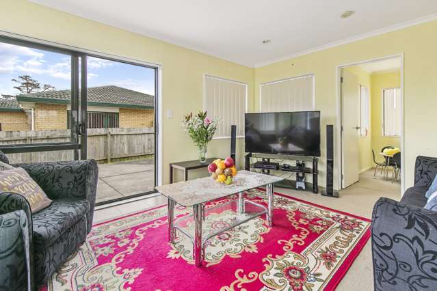 79 Naylors Drive Mangere_3