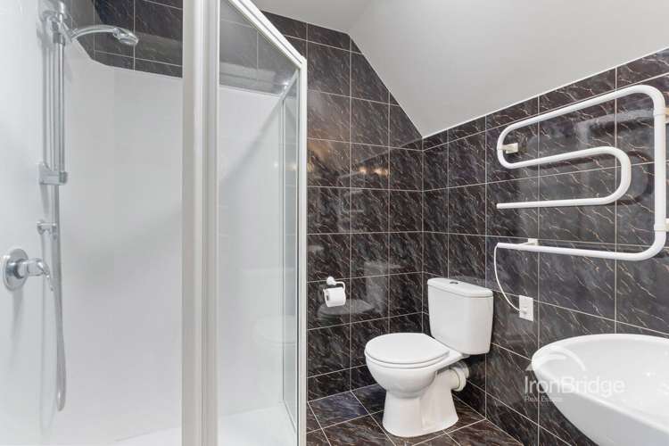 1/26 Ronald Macken Place Windsor Park_11