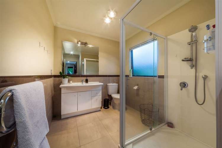 11 Chateau Rise Flat Bush_14