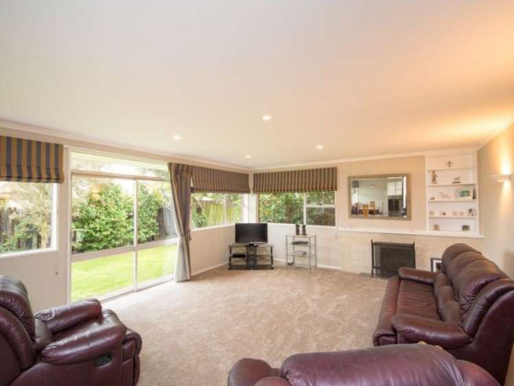 5 Just Place West End_6