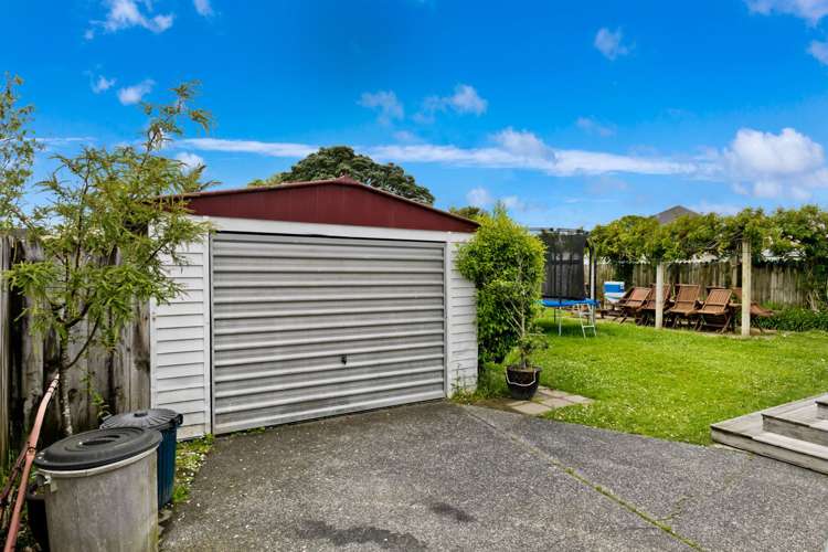18 Ward Crescent Te Atatu Peninsula_15