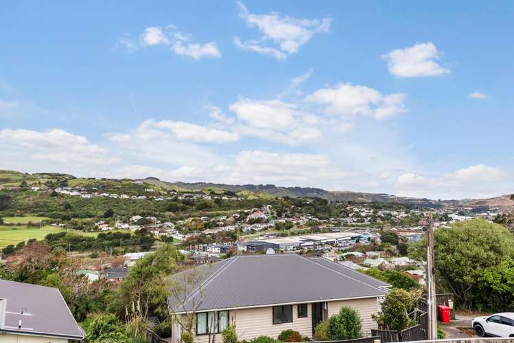 50 Davidson Crescent Tawa_25