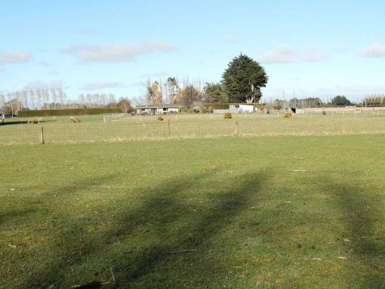 20 Marson Road Winton Surrounds_4