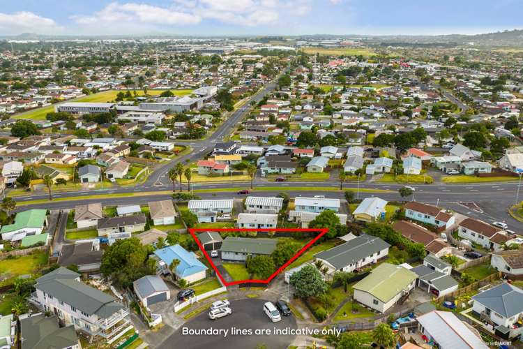 8 Constance Place Clover Park_13