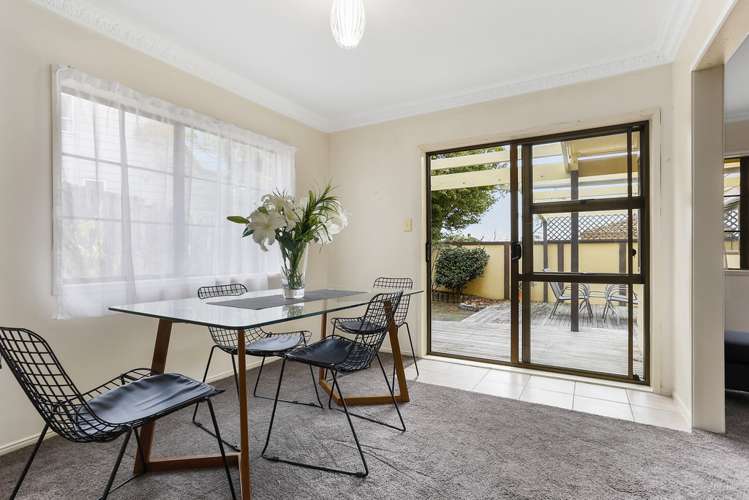 2/14 Weetman Drive Browns Bay_5