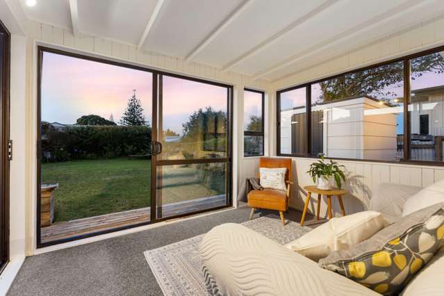 13 Atua Street Waikanae Beach_3