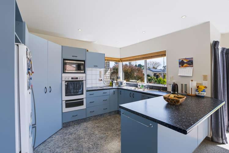 68 Campbell Avenue Paraparaumu_3