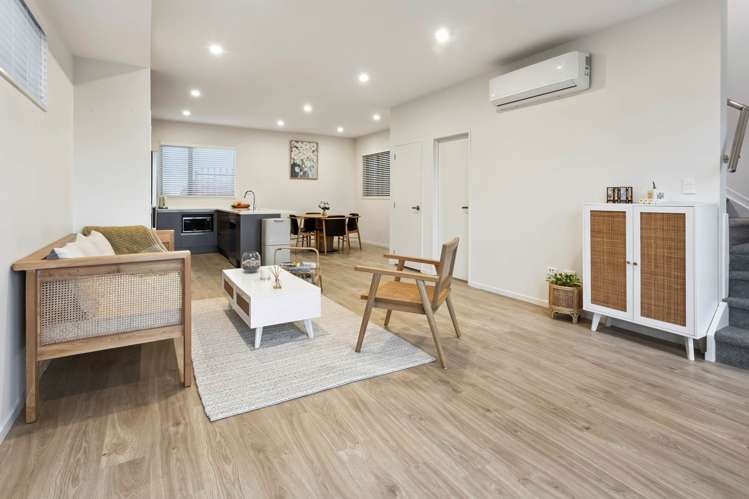2/20 Eban Avenue Hillcrest_6