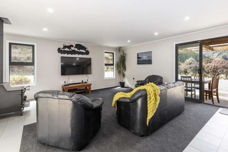 300 State Highway 1, Mount Pleasant Picton_4