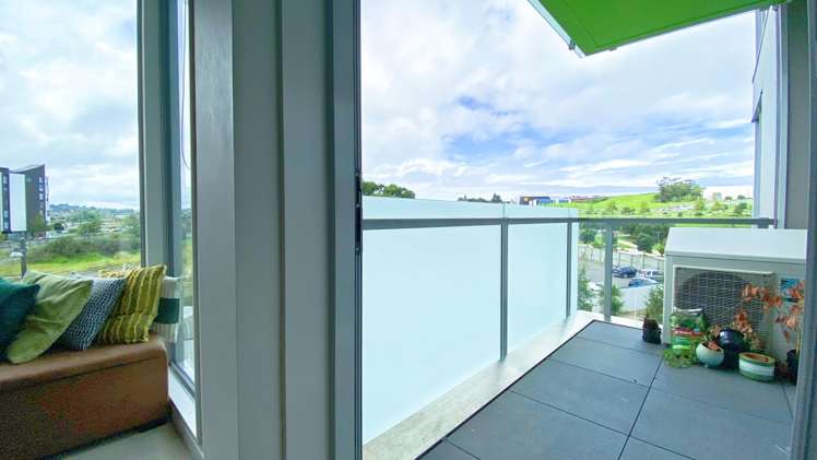 203B Rose Garden Apts 10862_8