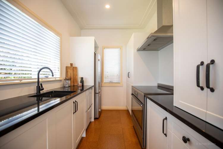 78 Wallis Street Raglan_19