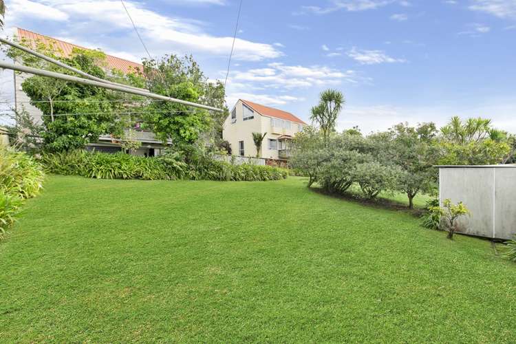 8 Waratah Street Birkenhead_14