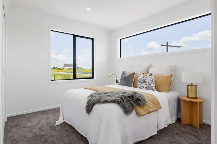 1/17 Halo Green Peacocke_19