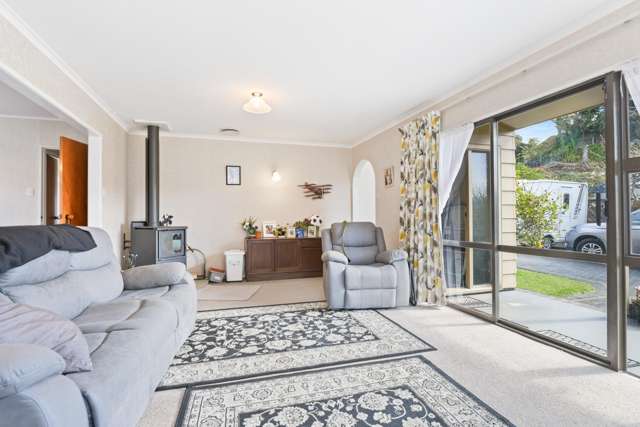 6 Westbrook Place Pomare_1