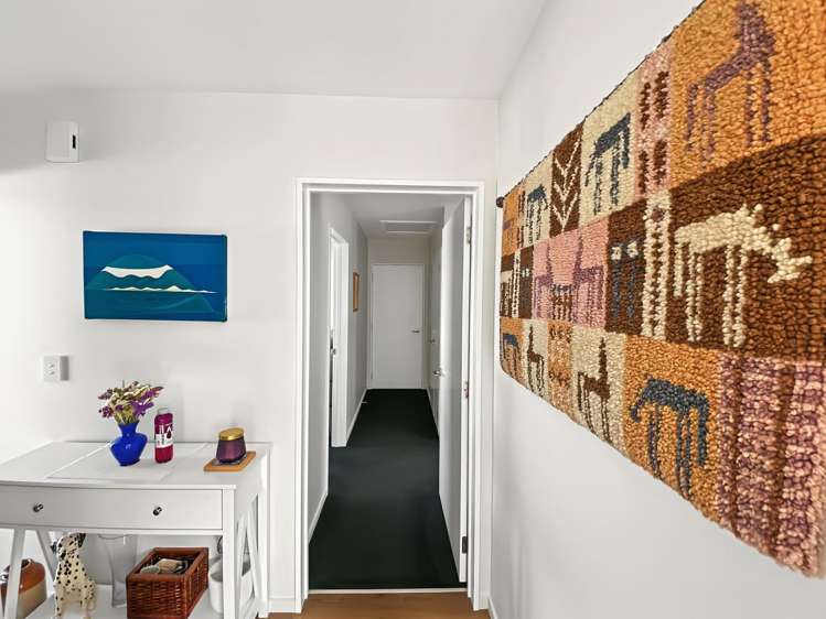 4 Founders Lane Yaldhurst_9