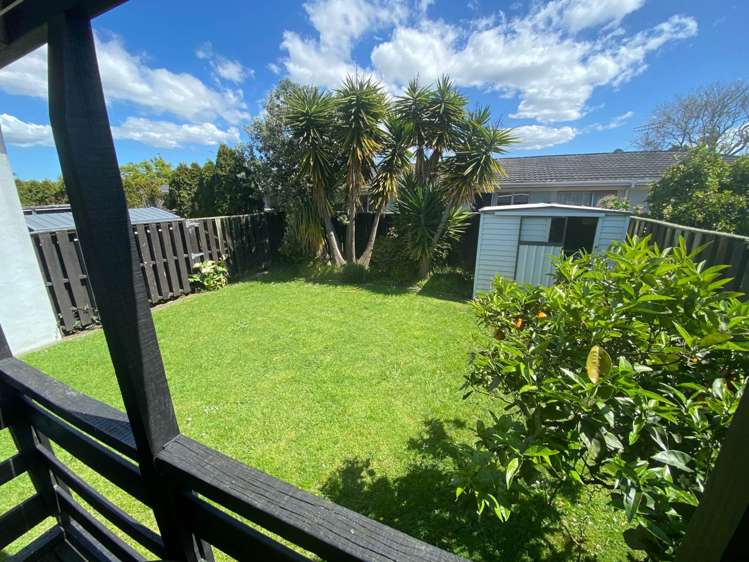 2/13 Latham Avenue Pakuranga_2