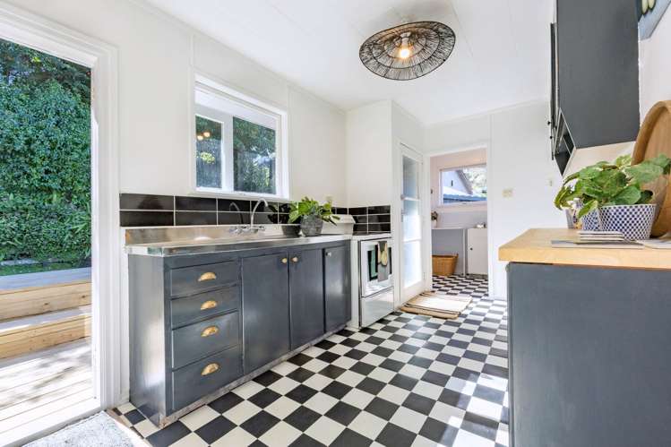 10 Scotstoun Place Glen Eden_1
