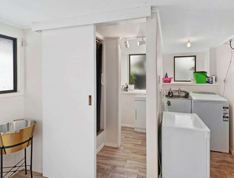 78 West View Crescent Onerahi_11