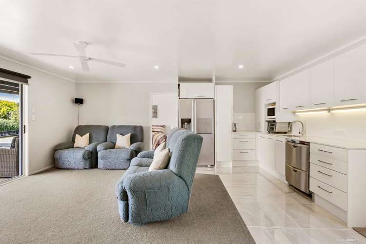 96 Westhead Road Waiuku_34