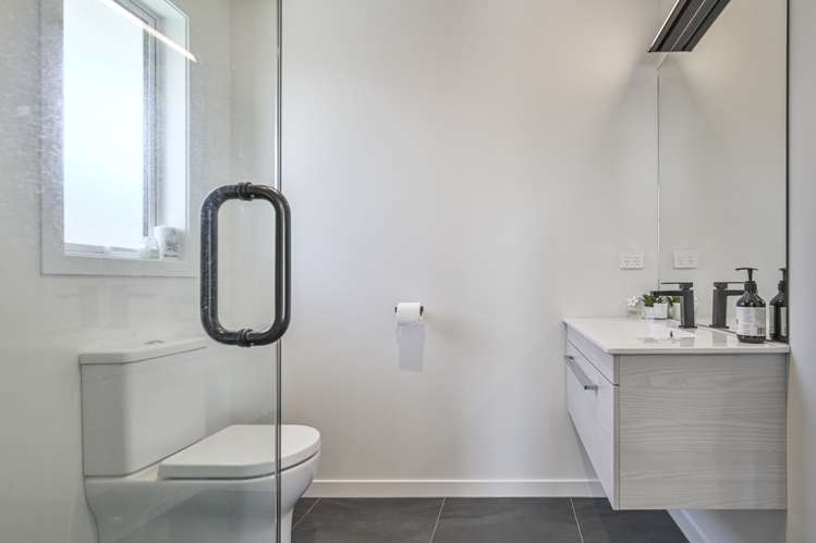 59 Lochhead Street Mahora_14