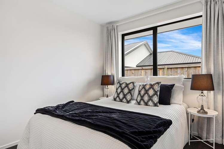 8 Edgar Way Rolleston_13